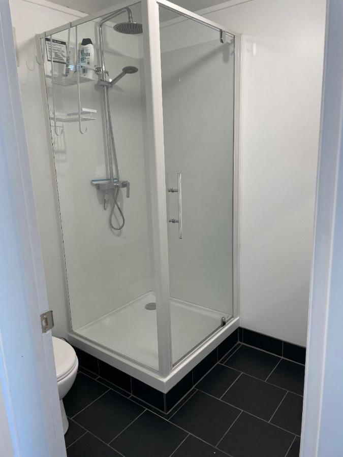 Pool House - One Bedroom Self Contained Unit Motueka Luaran gambar